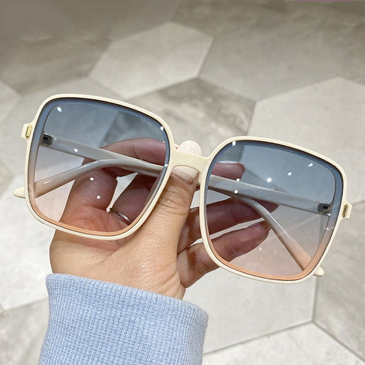 Square  Woman Retro Vintage Gradient Sunglasses