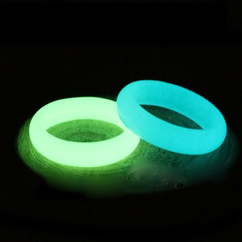 Natural Fluorite luminous Stone Glow in Dark Ring