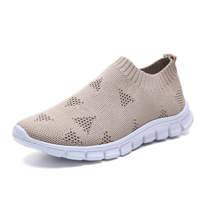 Breathable Mesh Platform Sneakers Women Slip on Soft Ladies Casual Running Shoes